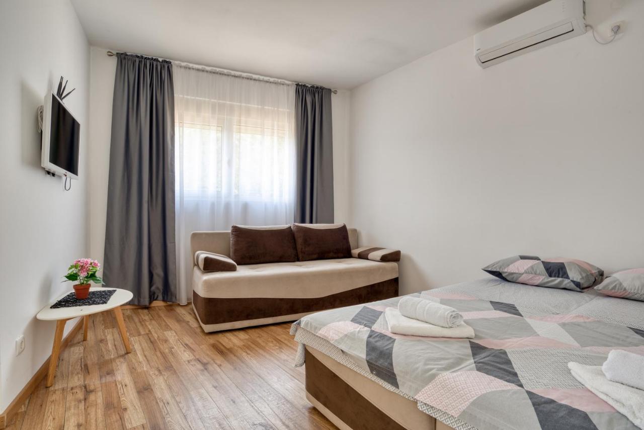 Apartmani Cukic Rafailovici Budua Esterno foto