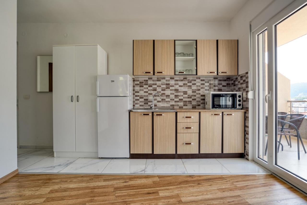 Apartmani Cukic Rafailovici Budua Esterno foto