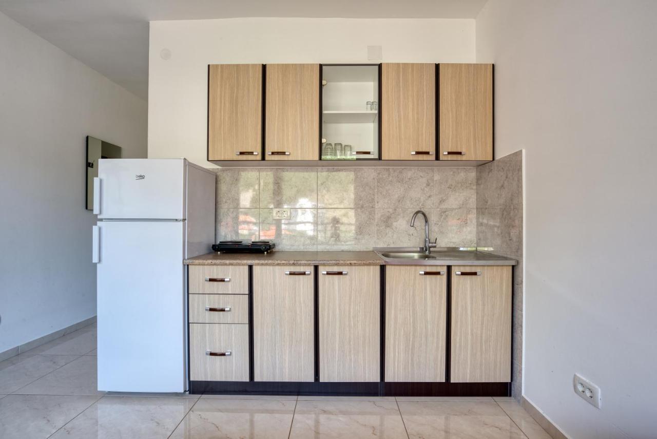 Apartmani Cukic Rafailovici Budua Esterno foto