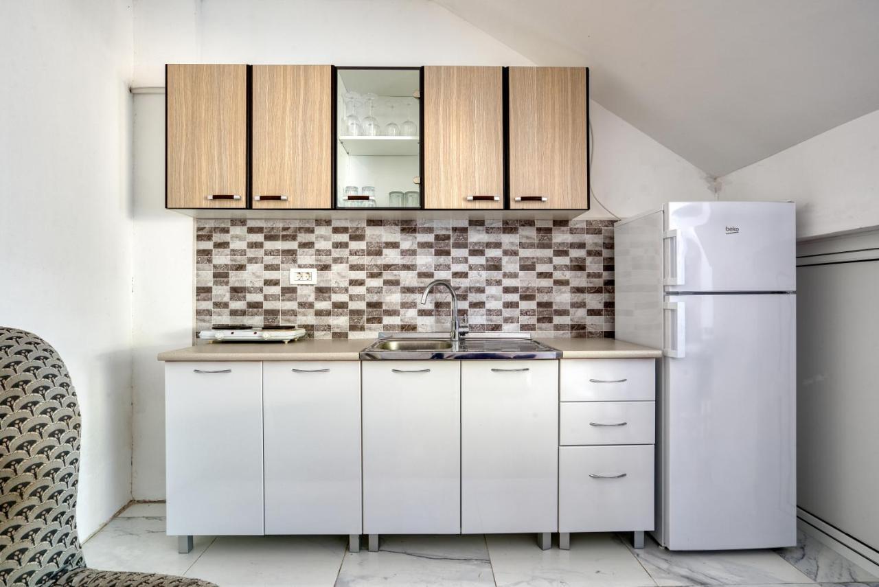 Apartmani Cukic Rafailovici Budua Esterno foto