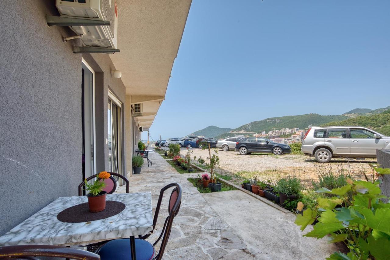 Apartmani Cukic Rafailovici Budua Esterno foto